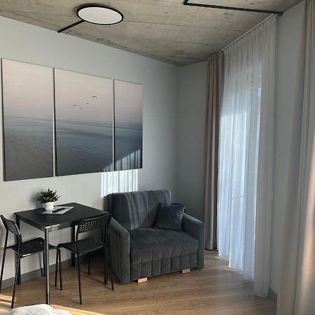 Tilzes Studio Apartaments, Self Check-In, Free Parking, Comfort Клайпеда Экстерьер фото